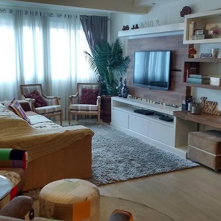 Lindo Apartamento No Centro De Canela Luaran gambar